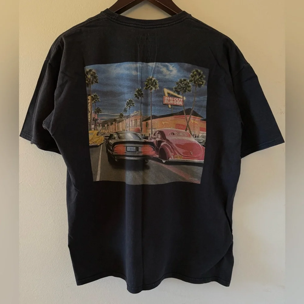 IN-N-Out Burger California Classic Black Car Diner T-Shirt